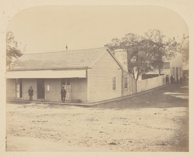 (Kantoor, Bear Valley) door Carleton E. Watkins